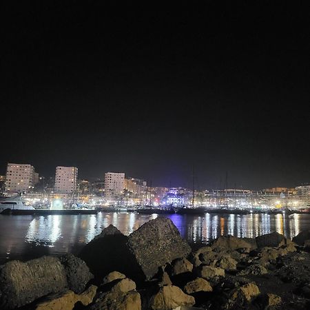 Beach Bungalow Port,Free Parking Estepona Dış mekan fotoğraf